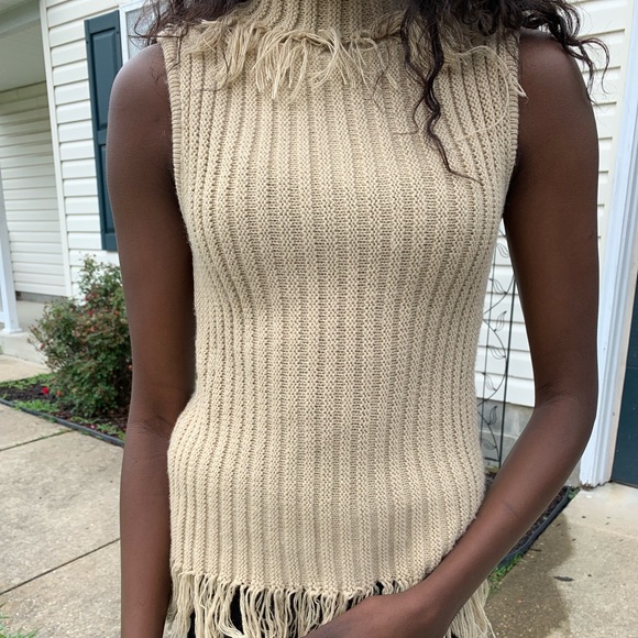 Vintage 90s Helium Sleeveless Turtleneck - Picture 2 of 8